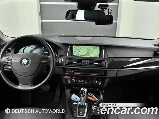 BMW 5 SERIES 2014 — 291 000 км, чёрный, Корея — под ключ — фото 7