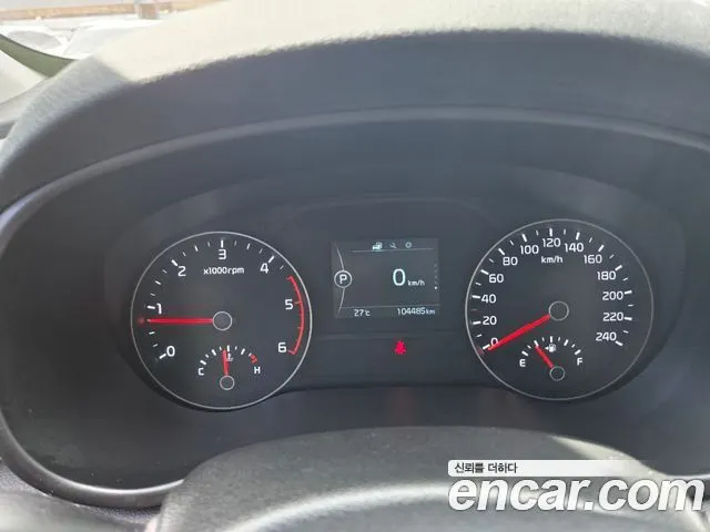 KIA SPORTAGE 2016 — 104 500 км, серебристый, Корея — под ключ — фото 10