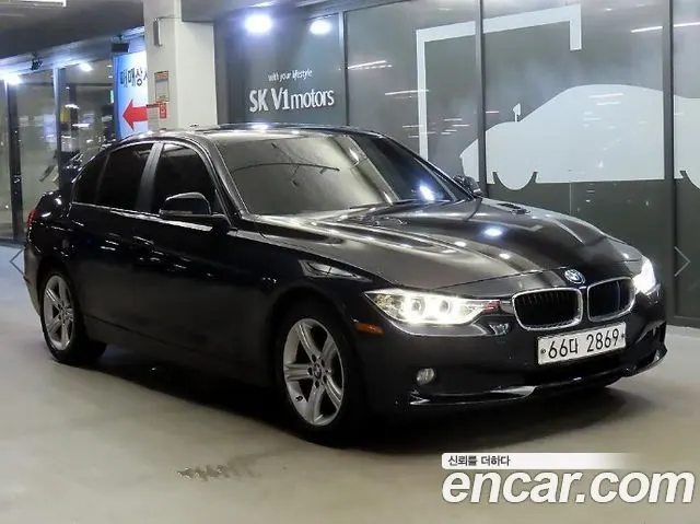 BMW 3 SERIES 2014 — 165 148 км, синий, Корея — под ключ — фото 11