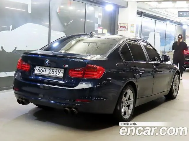BMW 3 SERIES 2014 — 165 148 км, синий, Корея — под ключ — фото 4