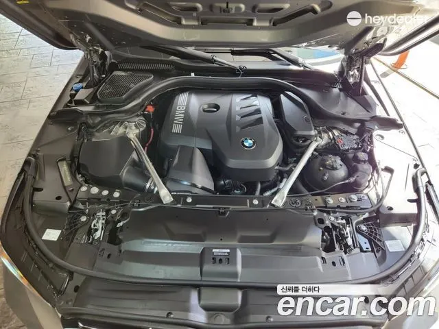 BMW 5 SERIES 2025 — 14 087 км, серый, Корея — под ключ — фото 12