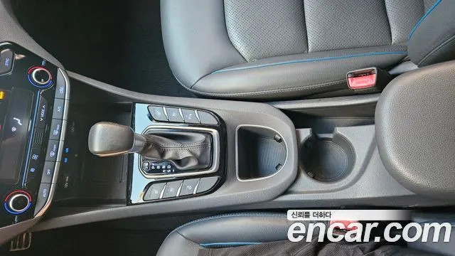HYUNDAI IONIQ HYBRID 2017 — 95 702 км, белый, Корея — под ключ — фото 8