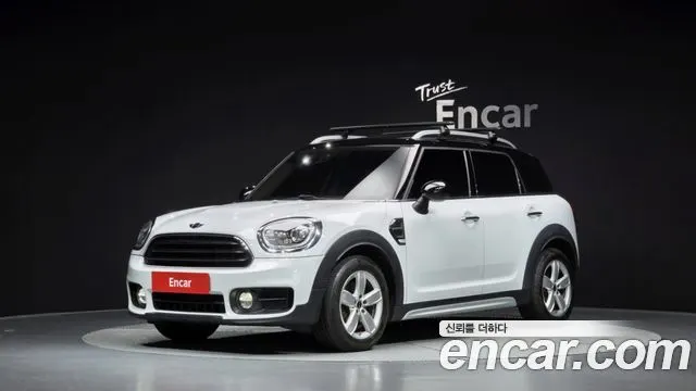 MINI COOPER D COUNTRYMAN 2018 — 151 820 км, белый, Корея — под ключ — фото 1