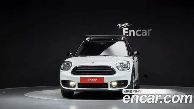 MINI COOPER D COUNTRYMAN 2018 — 151 820 км, белый, Корея — под ключ — фото 3