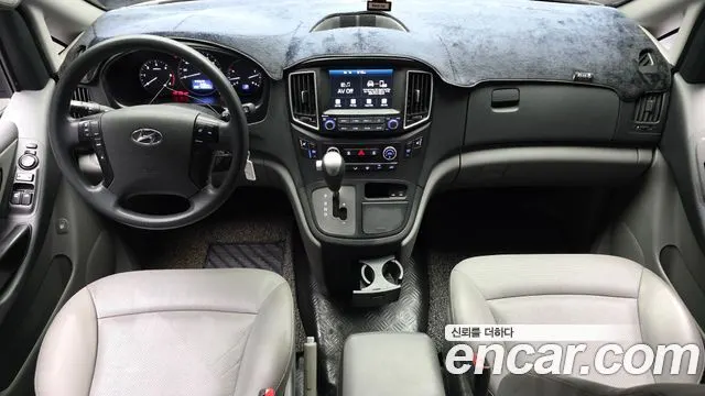 HYUNDAI GRAND STAREX 2020 — 144 893 км, серебристый, Корея — под ключ — фото 7