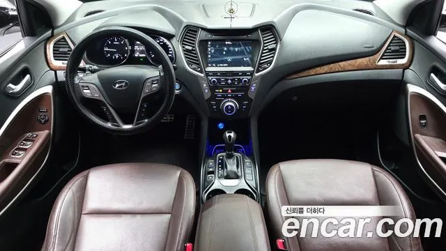 HYUNDAI SANTA FE 2017 — 154 870 км, белый, Корея — под ключ — фото 7