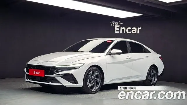 HYUNDAI AVANTE HYBRID 2025