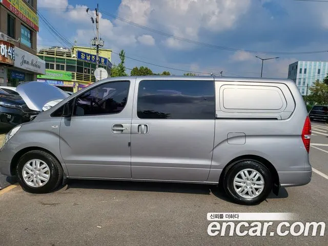 HYUNDAI GRAND STAREX 2016 — 163 654 км, серебристо-серый, Корея — под ключ — фото 4