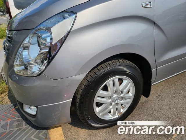 HYUNDAI GRAND STAREX 2016 — 163 654 км, серебристо-серый, Корея — под ключ — фото 5