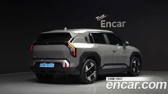 KIA EV3 2025