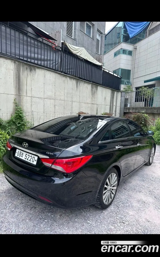 HYUNDAI SONATA THE BRILLIANT 2013 — 113 500 км, чёрный, Корея — под ключ — фото 2