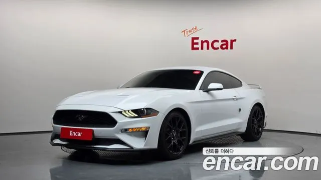FORD MUSTANG 2018