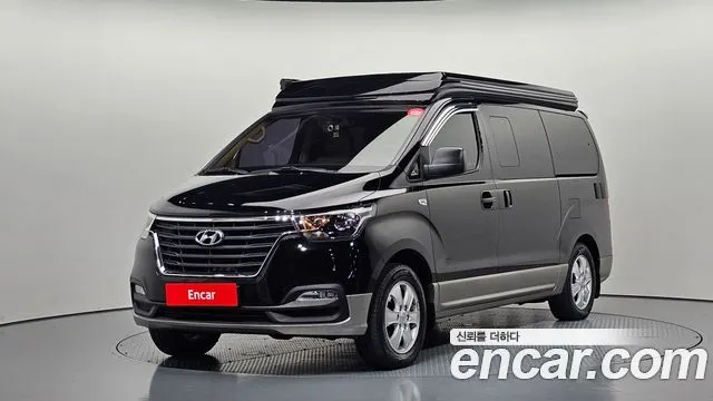 HYUNDAI GRAND STAREX 2019 — 60 825 км, чёрный, Корея — под ключ — фото 1