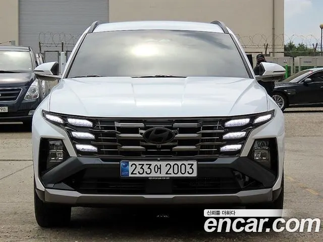 HYUNDAI TUCSON HYBRID 2025