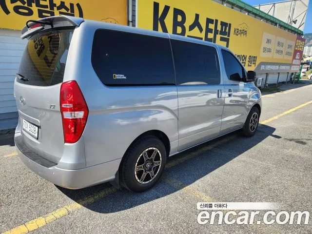 HYUNDAI GRAND STAREX 2015 — 178 898 км, серый, Корея — под ключ — фото 4