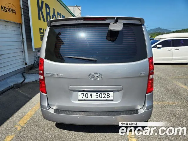 HYUNDAI GRAND STAREX 2015 — 178 898 км, серый, Корея — под ключ — фото 5