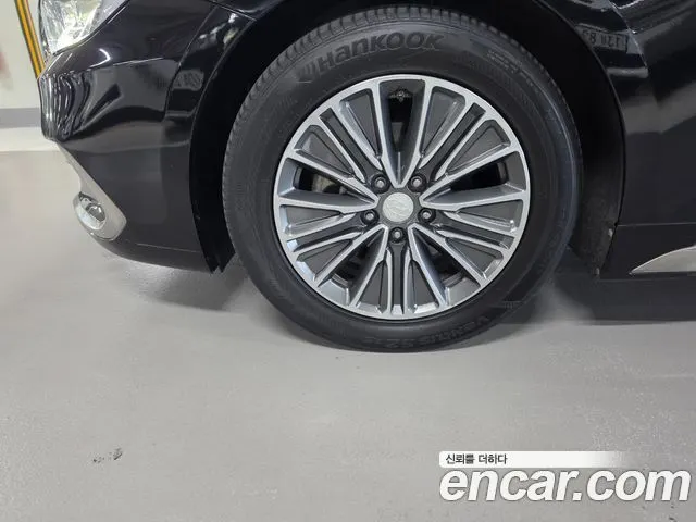HYUNDAI GRANDEUR HYBRID 2019 — 103 000 км, чёрный, Корея — под ключ — фото 5