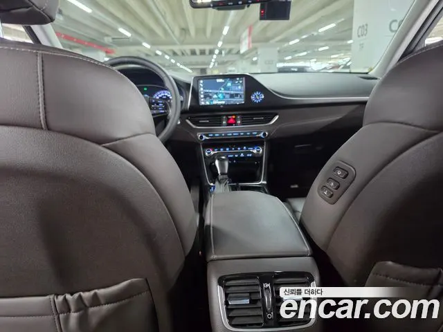 HYUNDAI GRANDEUR HYBRID 2019 — 103 000 км, чёрный, Корея — под ключ — фото 7