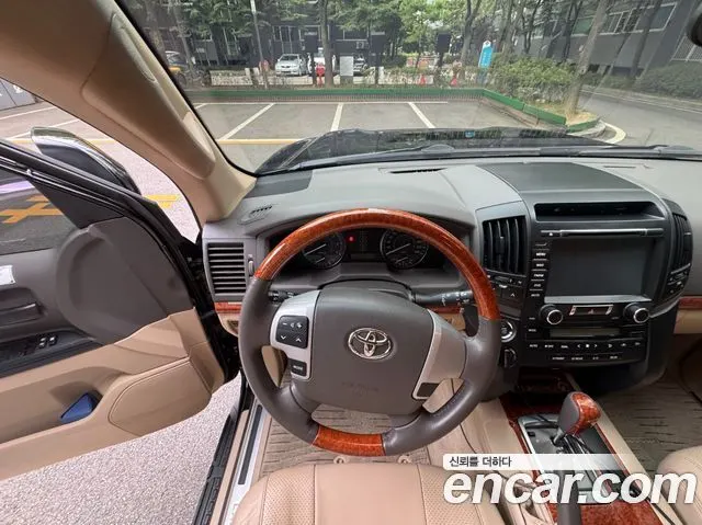 TOYOTA LAND CRUISER 2014 — 94 000 км, чёрный, Корея — под ключ — фото 6