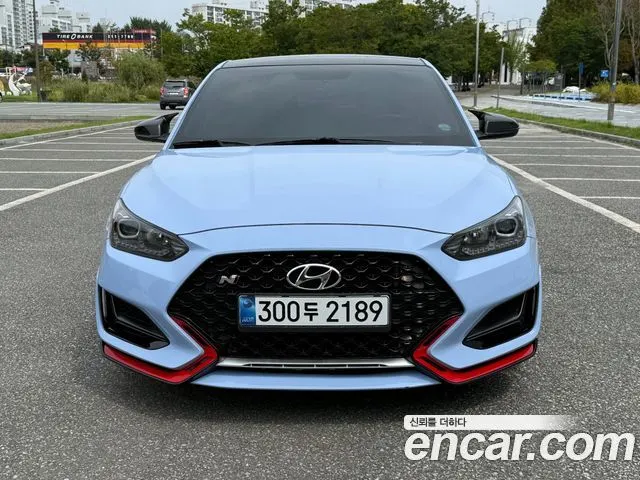 HYUNDAI VELOSTER 2019 — 122 200 км, голубой, Корея — под ключ — фото 1
