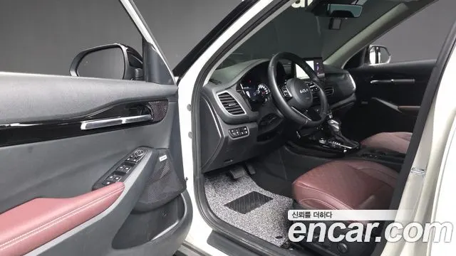 KIA SELTOS 2022 — 43 968 км, белый, Корея — под ключ — фото 10