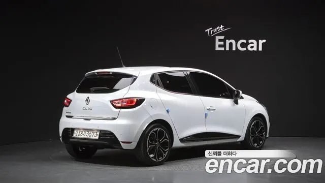 RENAULT KOREA CLIO 2019 — 83 394 км, белый, Корея — под ключ — фото 2