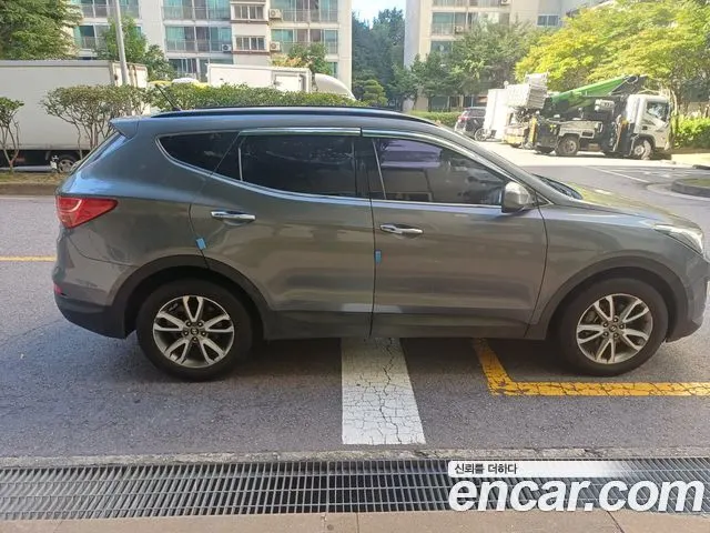 HYUNDAI SANTA FE 2013 — 181 000 км, тёмно-зелёный, Корея — под ключ — фото 1