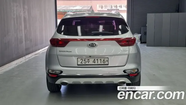 KIA SPORTAGE THE BOLD 2019 — 155 571 км, серебристо-серый, Корея — под ключ — фото 4