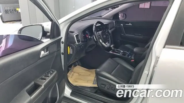 KIA SPORTAGE THE BOLD 2019 — 155 571 км, серебристо-серый, Корея — под ключ — фото 7