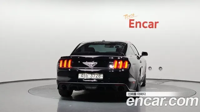 FORD MUSTANG 2017 — 94 398 км, чёрный, Корея — под ключ — фото 4