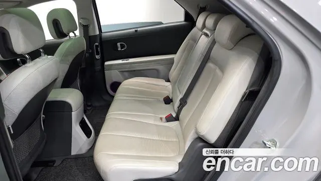 HYUNDAI IONIQ 5 2023 — 74 295 км, серебристо-серый, Корея — под ключ — фото 11