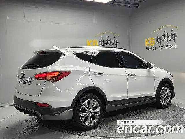 HYUNDAI SANTA FE 2015 — 240 030 км, белый, Корея — под ключ — фото 5
