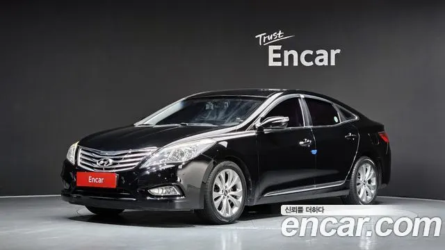 HYUNDAI GRANDEUR 2012 — 128 501 км, чёрный, Корея — под ключ — фото 1