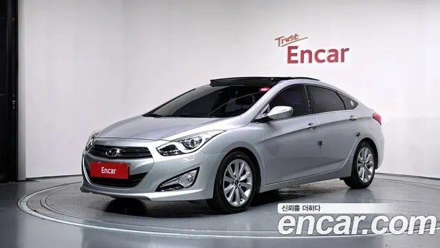 HYUNDAI I40 SALOON 2012