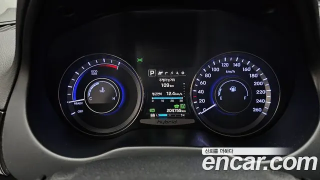 HYUNDAI GRANDEUR HYBRID 2016 — 204 755 км, чёрный, Корея — под ключ — фото 8