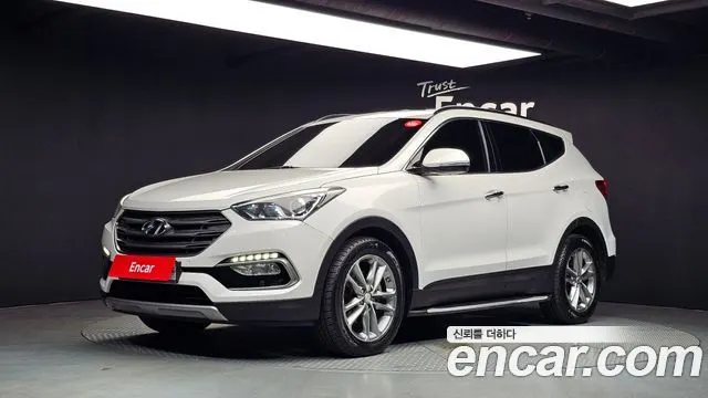 HYUNDAI SANTA FE 2016 — 183 667 км, белый, Корея — под ключ — фото 1