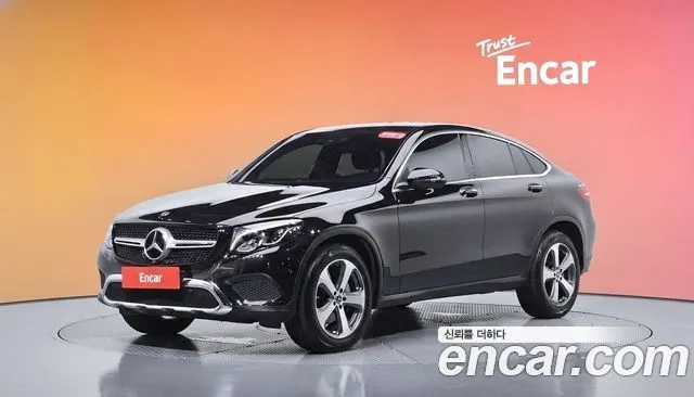 MERCEDES-BENZ GLC-CLASS X253 2019 — 55 384 км, чёрный, Корея — под ключ — фото 2