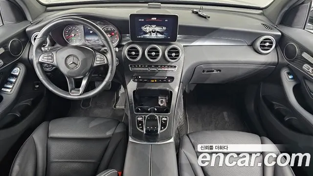 MERCEDES-BENZ GLC-CLASS X253 2019 — 55 384 км, чёрный, Корея — под ключ — фото 7
