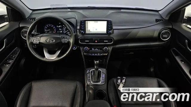 HYUNDAI KONA 2018 — 173 515 км, белый, Корея — под ключ — фото 7