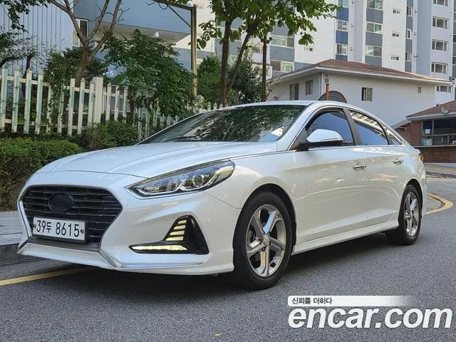HYUNDAI SONATA HYBRID 2018 — 154 826 км, белый, Корея — под ключ — фото 11