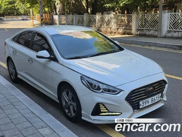 HYUNDAI SONATA HYBRID 2018 — 154 826 км, белый, Корея — под ключ — фото 6