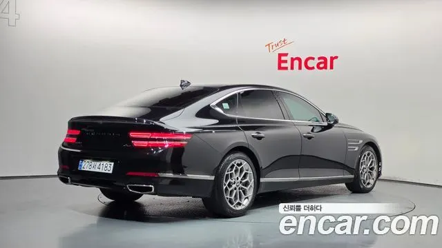 GENESIS G80 — из Кореи под ключ