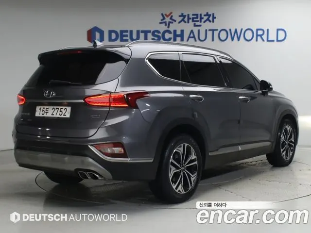 HYUNDAI SANTA FE 2019 — 125 532 км, серый, Корея — под ключ — фото 2