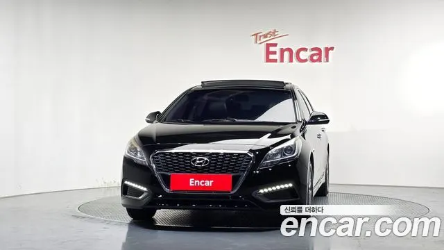 HYUNDAI SONATA HYBRID 2016 — 117 510 км, чёрный, Корея — под ключ — фото 3
