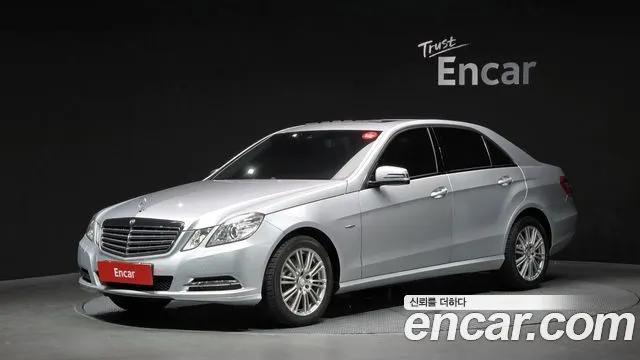 MERCEDES-BENZ E-CLASS W212 2011