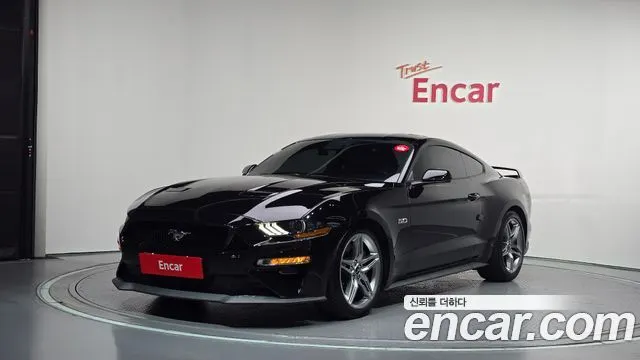 FORD MUSTANG 2020