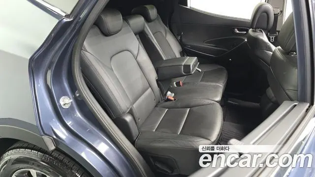 HYUNDAI SANTA FE 2018 — 164 345 км, синий, Корея — под ключ — фото 12