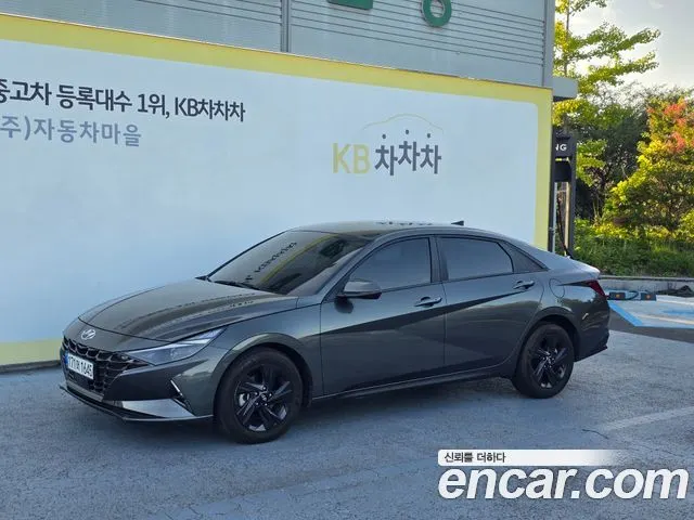 HYUNDAI AVANTE 2023 — из Кореи под ключ