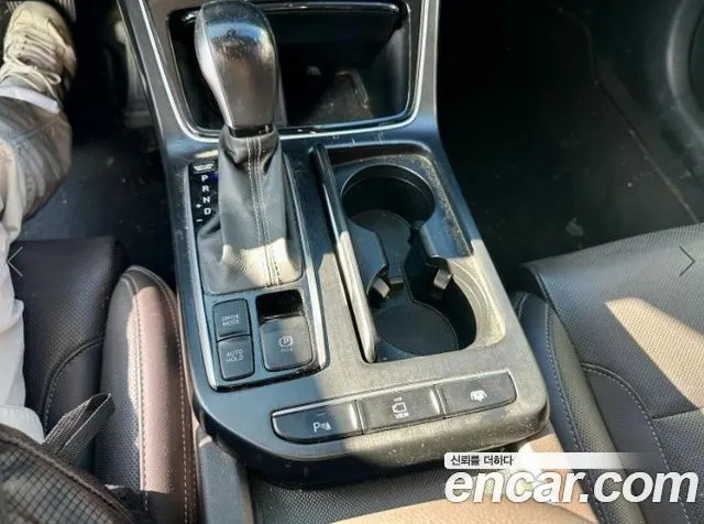 HYUNDAI GRANDEUR HYBRID 2019 — 215 348 км, белый, Корея — под ключ — фото 7