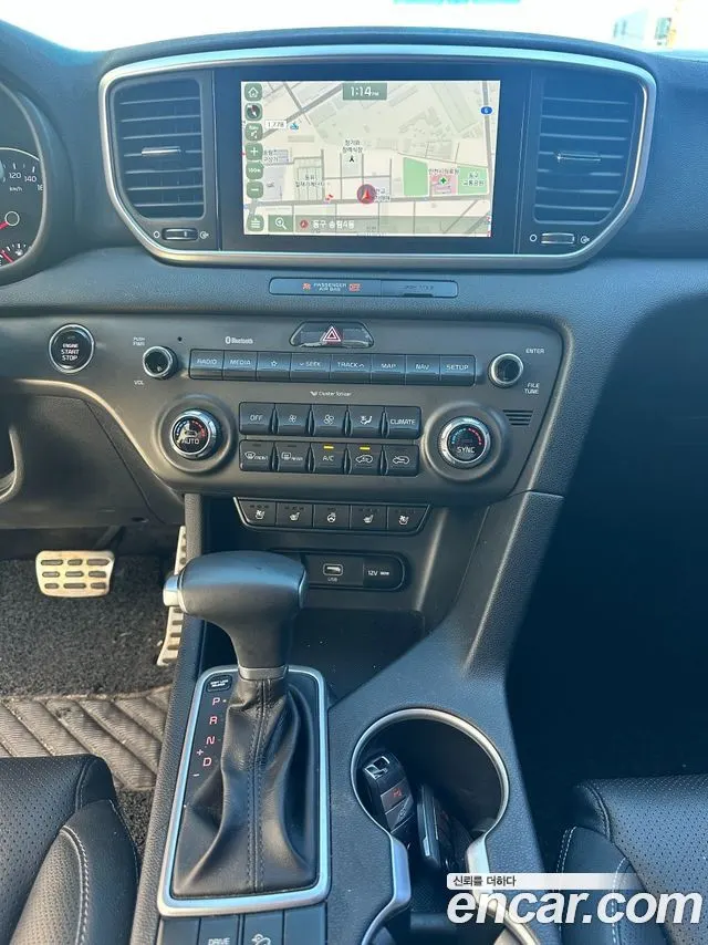 KIA SPORTAGE THE BOLD 2019 — 147 102 км, белый, Корея — под ключ — фото 9